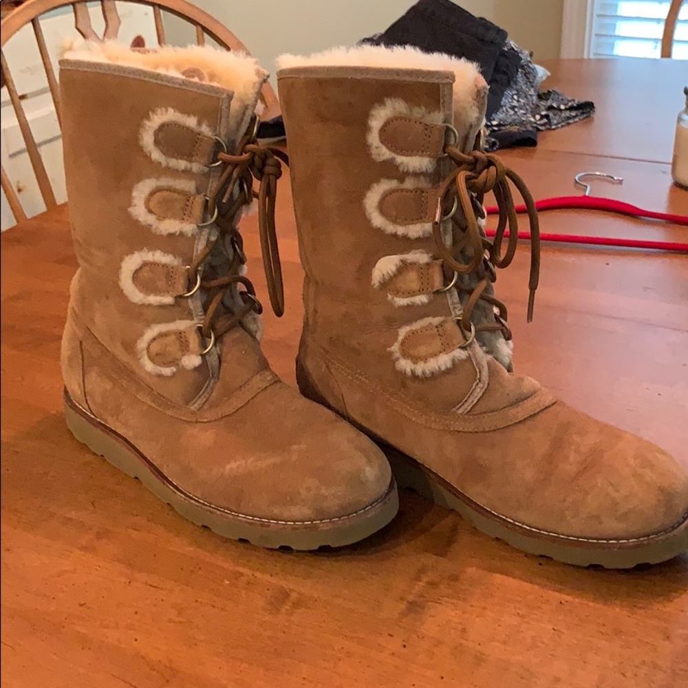 Ugg boots! Size 10 very furry